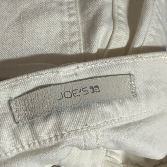 joe's jeans The Luna White High Rise
Cigarette Ankle Jeans - Picture 4 of 4
